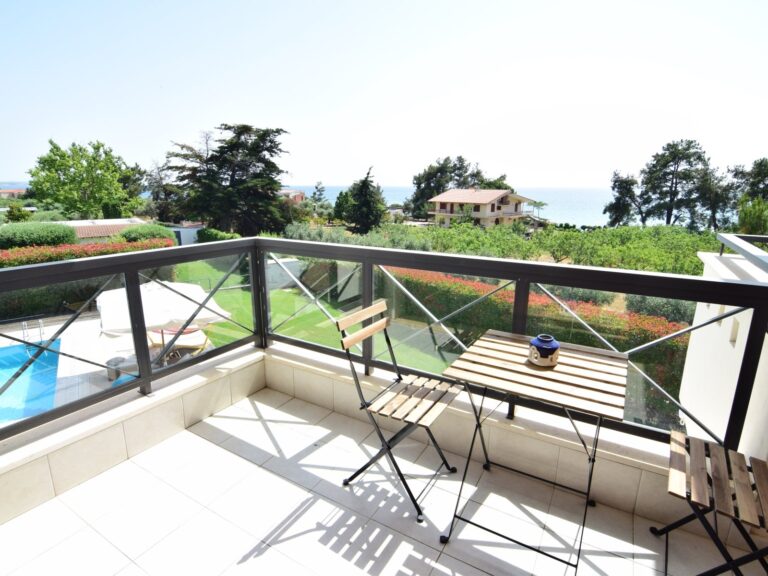 CHRISTINELS-VILLA-20