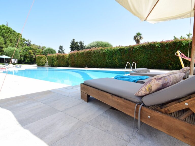 CHRISTINELS-VILLA-21