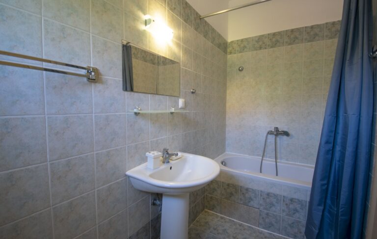 Effies-Maisonette-12