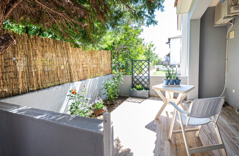 Effies-Maisonette-16