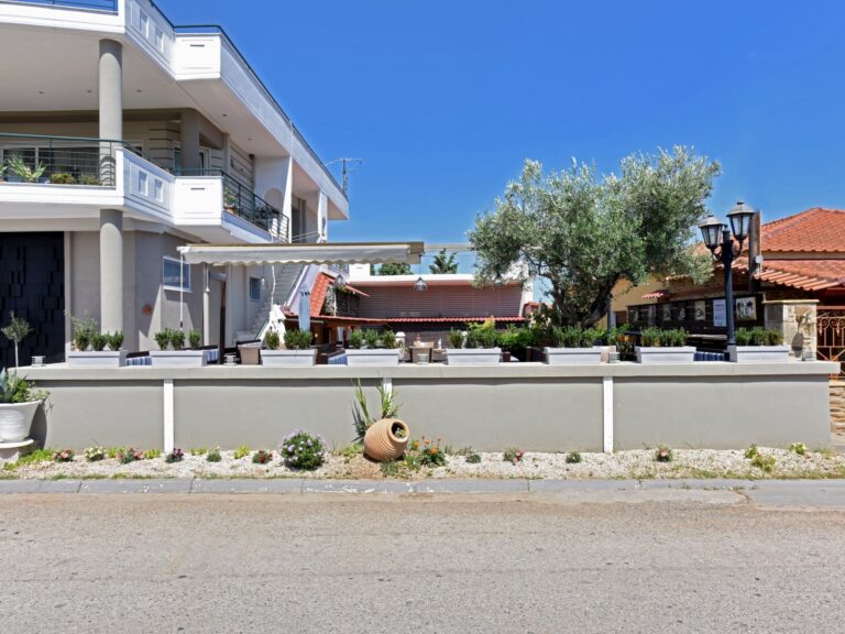 Eleon-Arial-Studio-19