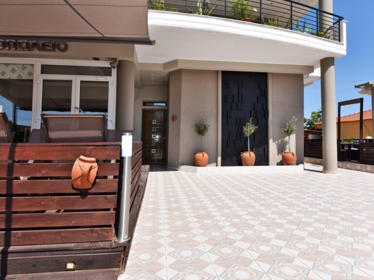 Eleon-Arial-Studio-21