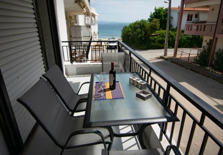 Filrose-SeaView-Apartment-19