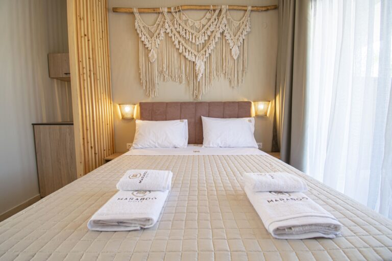 Maraboo-Suite-Eco-303-13