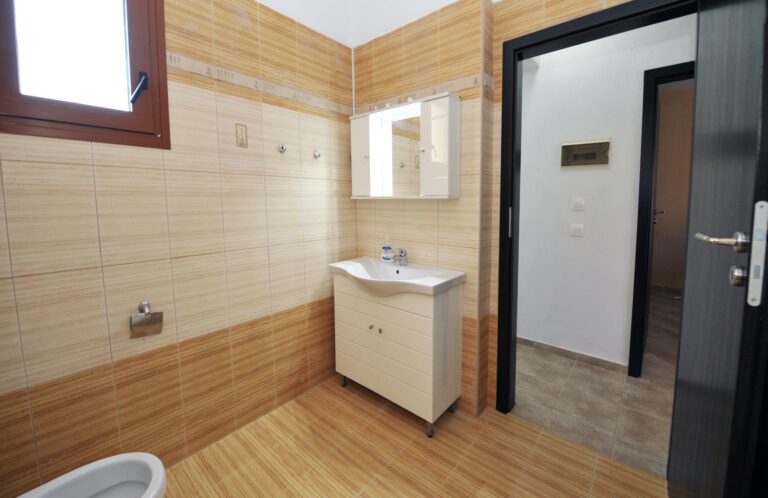 Marina-Maisonette-13