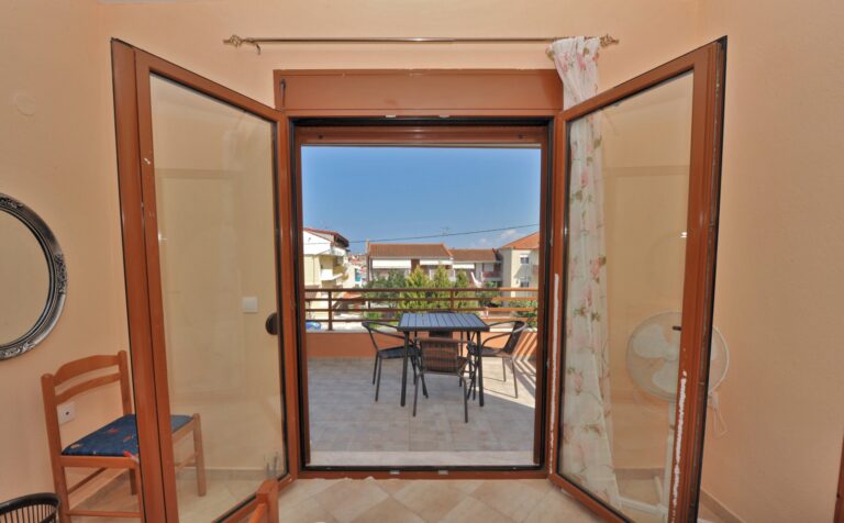 Marina-Maisonette-21