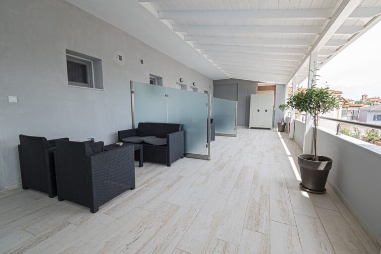 Nikiti-Central-Suite-2-19