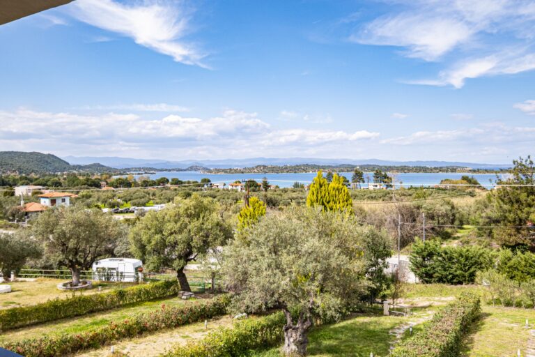 Thalia-Maisonette-5-18