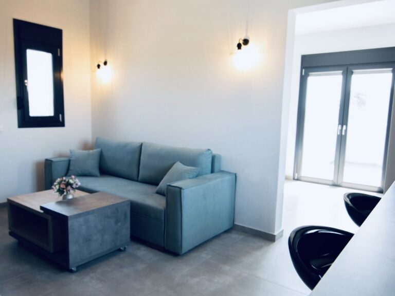 Thea-Sea-Apartment-Suite-10