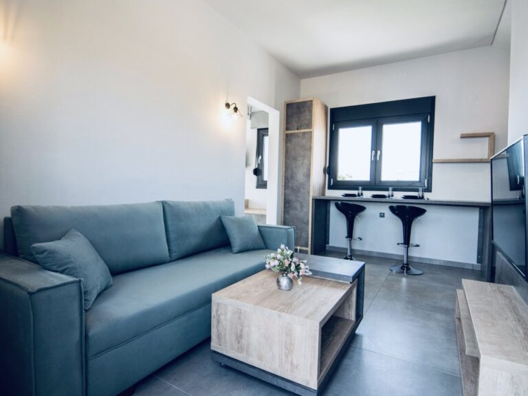 Thea-Sea-Apartment-Suite-13