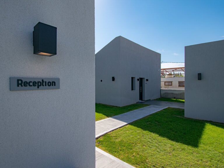 Thea-Sea-Apartment-Suite-19