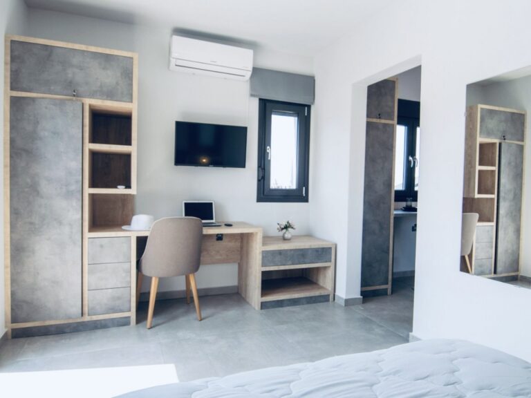 Thea-Sea-Apartment-Suite-4