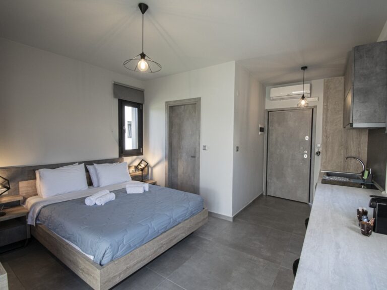 TheaSea-Bangalow-Suite-1