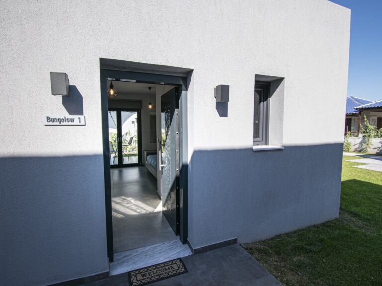 TheaSea-Bangalow-Suite-4