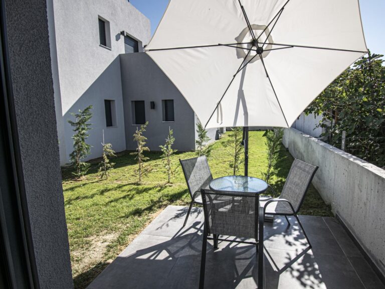 TheaSea-Bungalow-Suite-1