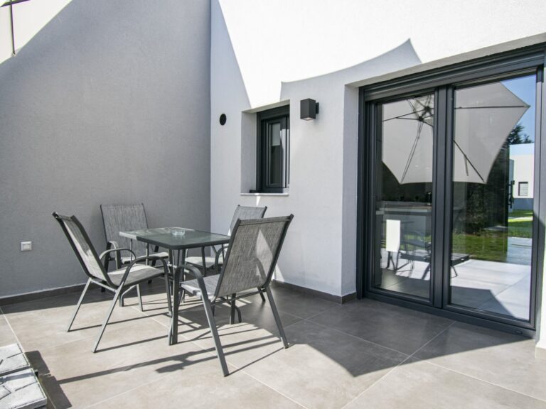 TheaSea-Villa-Suite-4